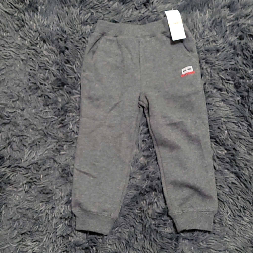 TOMMY HILFIGER JOGGER SET - Picture 7 of 12